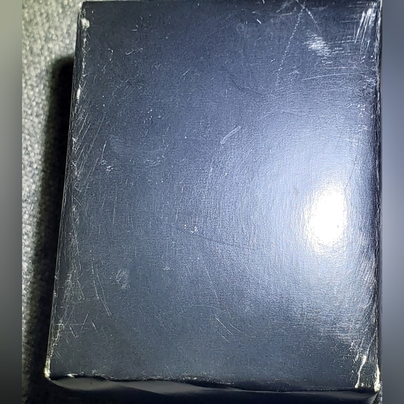 *NWOT* Avon - Vintage SHA Red Stone Necklace and Stud Earrings - Picture 11 of 12